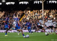 爱游戏体育-里尔客场负于巴黎圣日耳曼，积分榜滑落(里尔vs巴黎圣日耳曼2021)