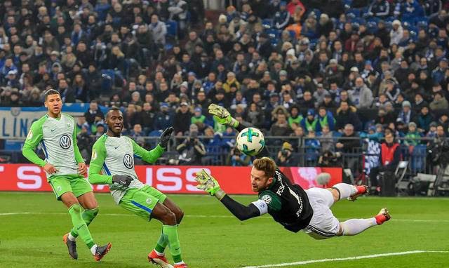 爱游戏-关于沃尔夫斯堡成功逆转形势在客场比赛中取胜的信息  第1张